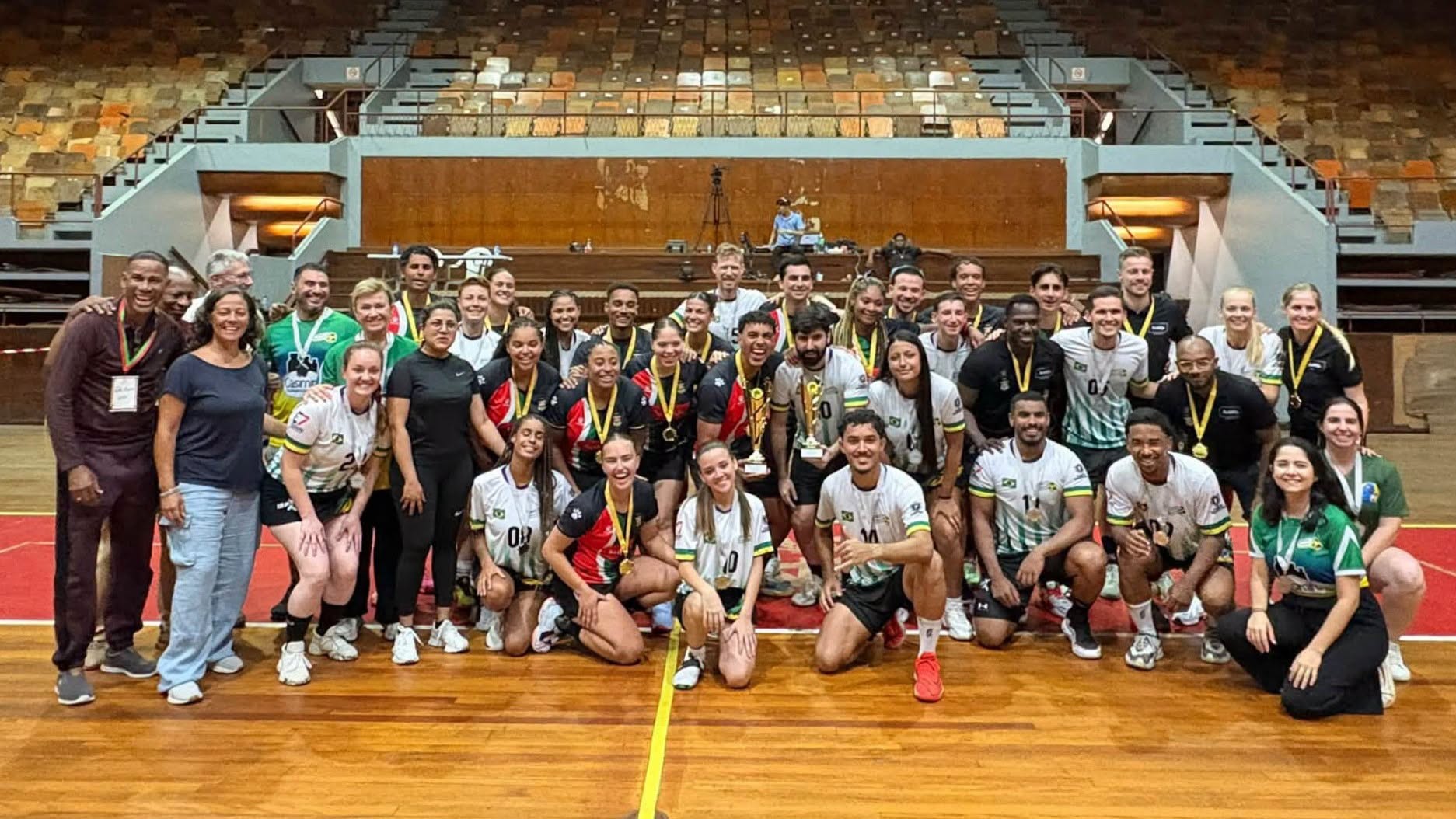 Suriname kroont zich opnieuw tot Pan-Amerikaans korfbalkampioen.